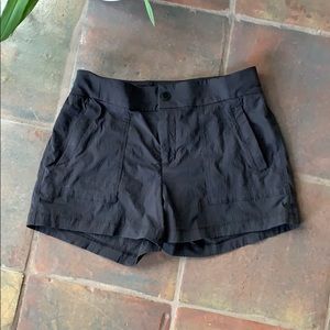 Athleta Trekkie Short 4”